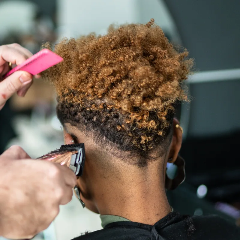 Women's haircut and colouring Winnipeg — DR COIFFURE Women's haircut and colouring Winnipeg — DR COIFFURE