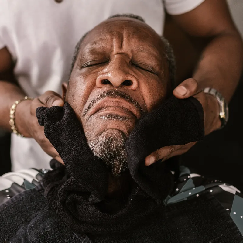 Hot towel shave Winnipeg — DR COIFFURE barber Hot towel shave Winnipeg — DR COIFFURE barber